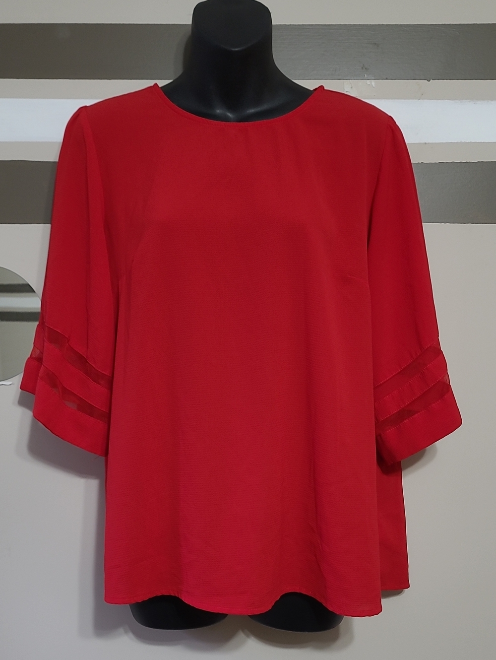⭐️ Maurices Red Flutter Sleeve Blouse with Sheer Trim Sz Med